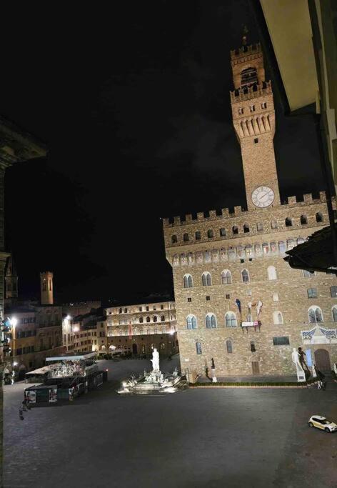 Uffizi Charme Appartement Florence Buitenkant foto